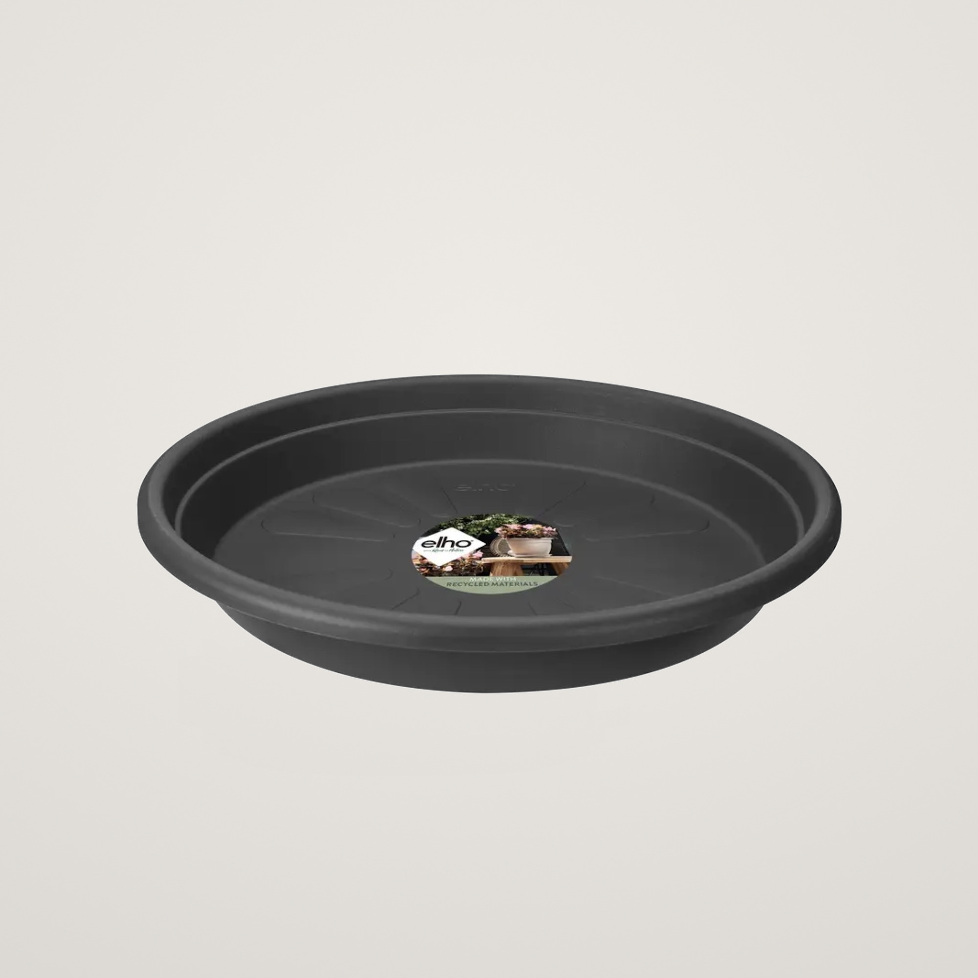 universal saucer round 19cm anthracite